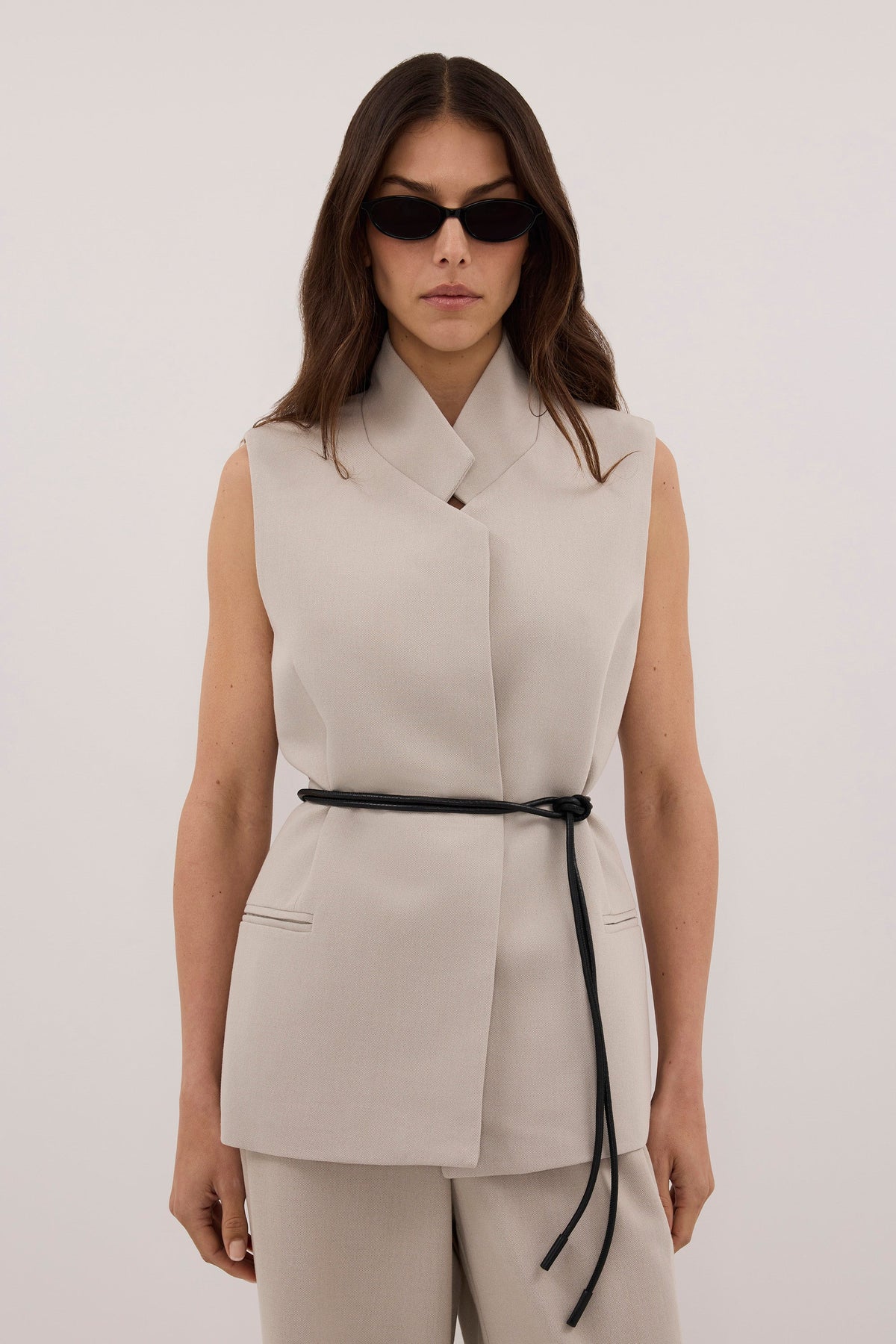 VIDA MUSHROOM STAND COLLAR VEST TOP