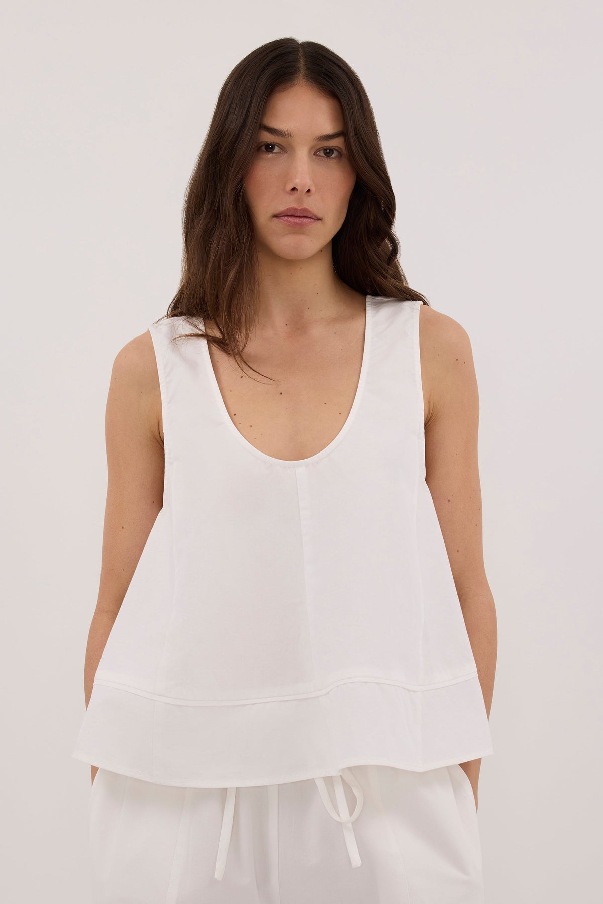 NELLIE WHITE COTTON TOP